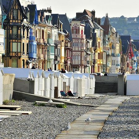 A Nous Quatre Villa Le Treport Bagian luar foto